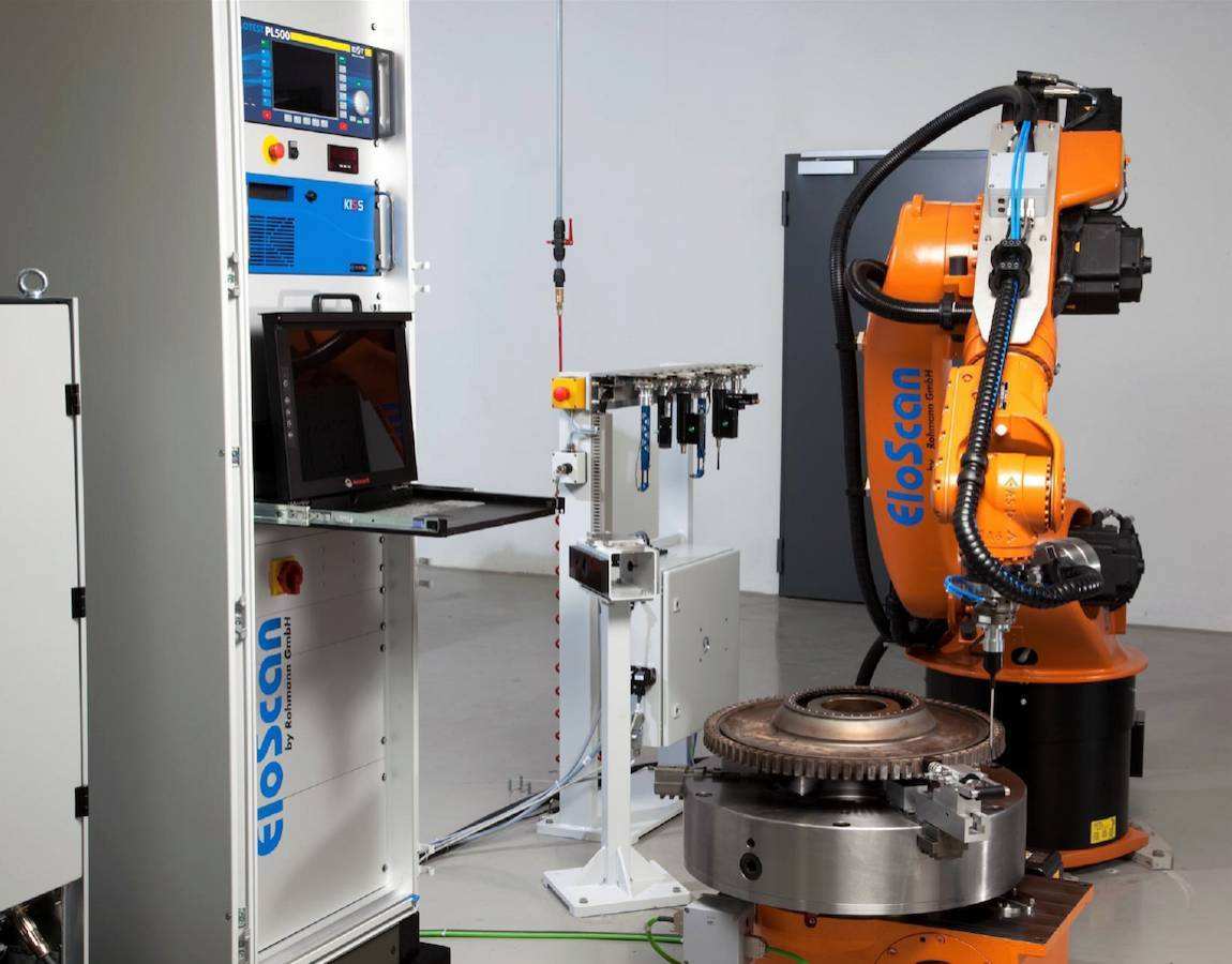 新疆机器人检测高压储气瓶组获成功
